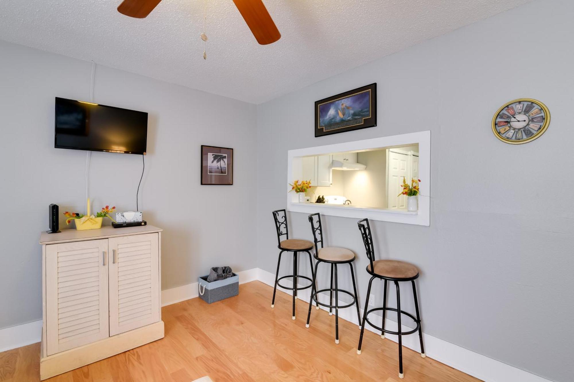 Beautiful Galveston Apt With Deck Less Than 3 Mi To Dtwn! Eksteriør billede