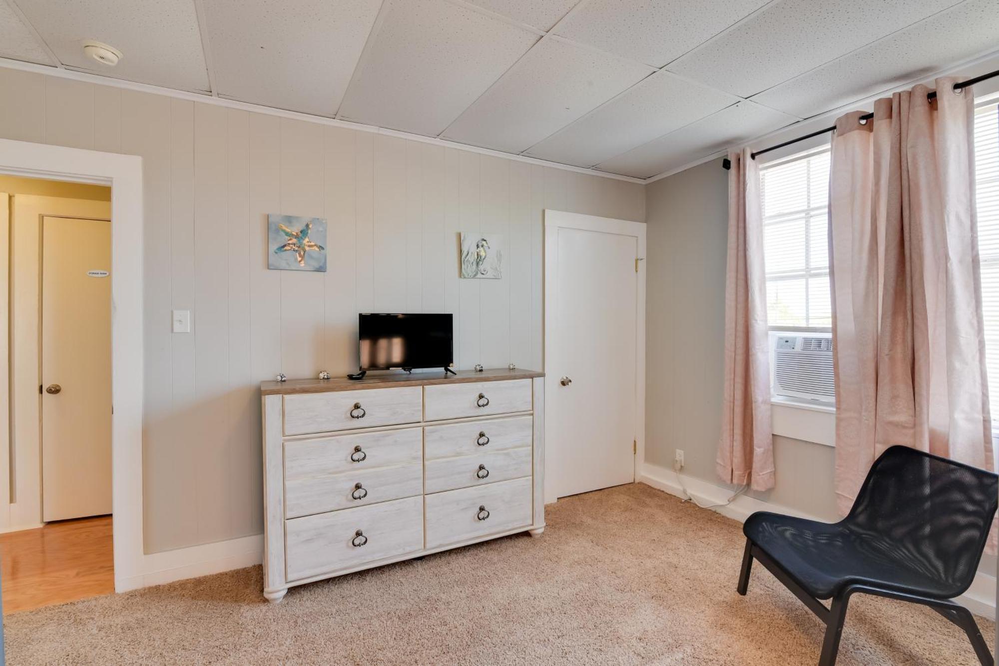 Beautiful Galveston Apt With Deck Less Than 3 Mi To Dtwn! Eksteriør billede